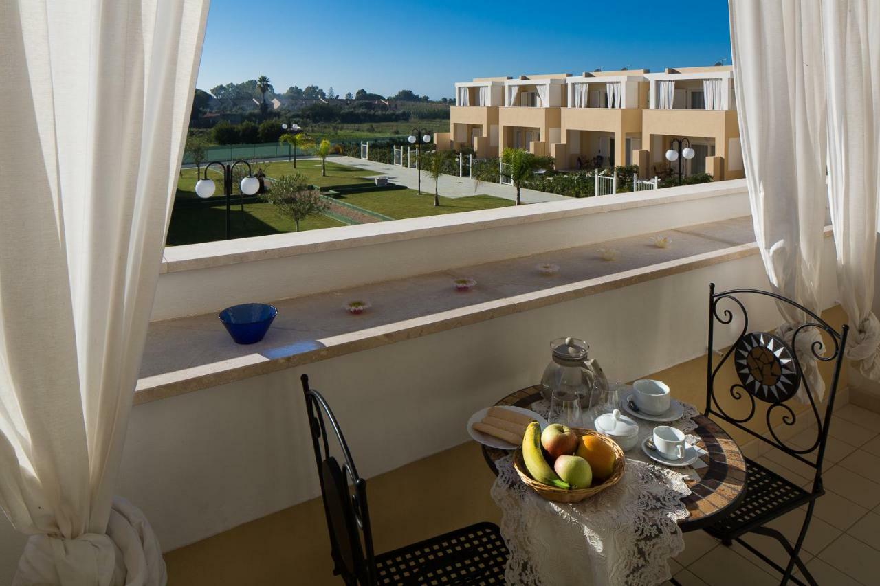 Residence Mar Mediterraneo Quartu SantʼElena Zewnętrze zdjęcie