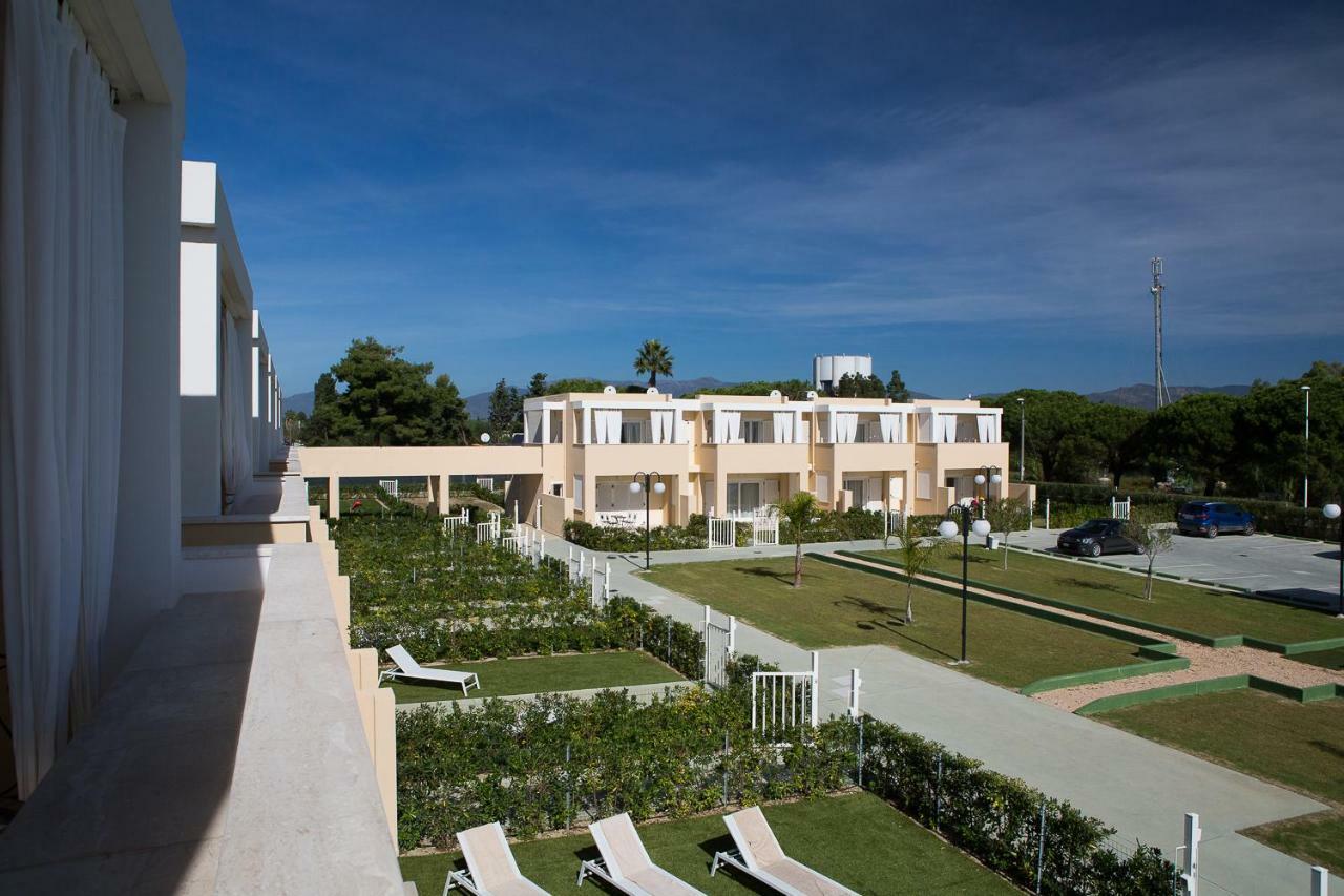 Residence Mar Mediterraneo Quartu SantʼElena Zewnętrze zdjęcie